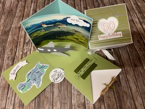 Explosionsbox Alpenrundflug Kleinflugzeug Dolomiten Hellikopter